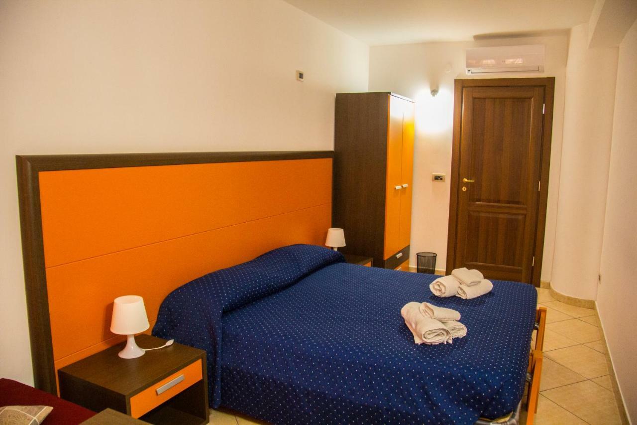 La Maddalena Bed & Breakfast Avola Exterior photo